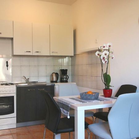 Vesna Apartment Пула Экстерьер фото